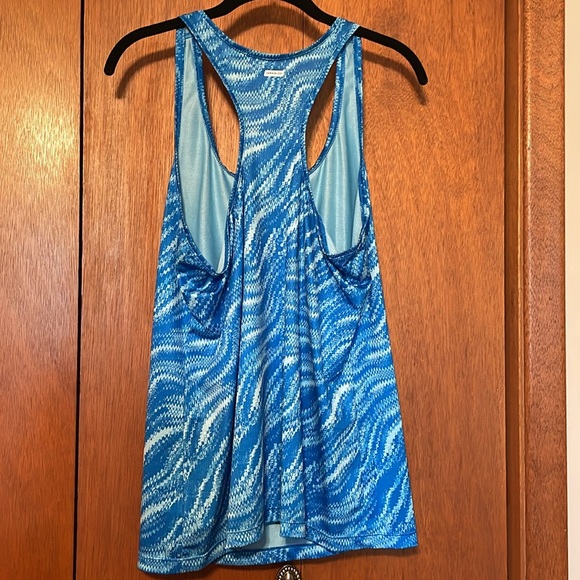 Workout Tank - Picture 3 of 4